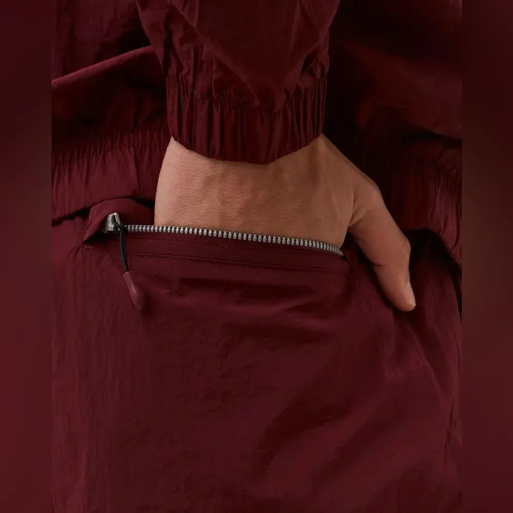 Nike Air Jordan Essential Woven Track Pants Maroon